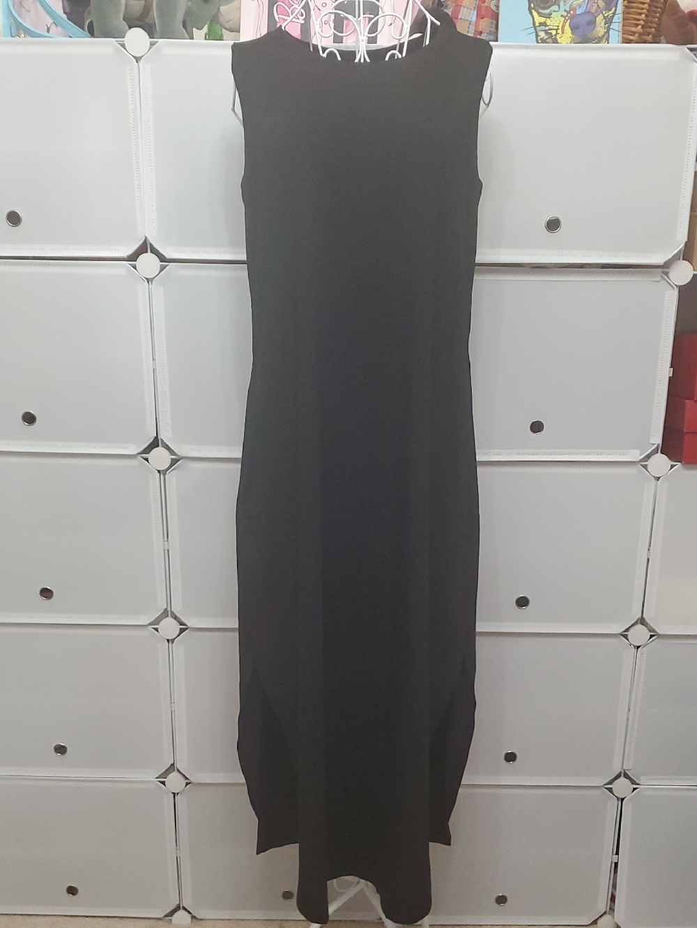 Hount Maxi Dress Size Large